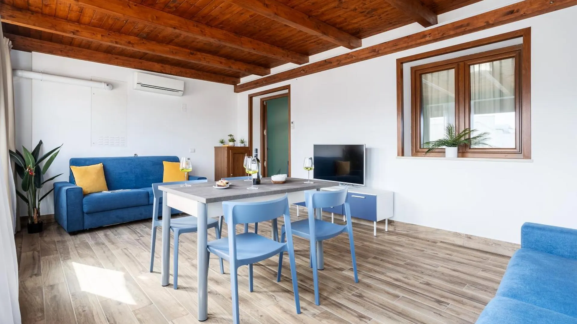 Azzurra Apartments Balestrate Italia